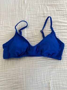 NWOT Wild Fable Bikini Top Size Medium